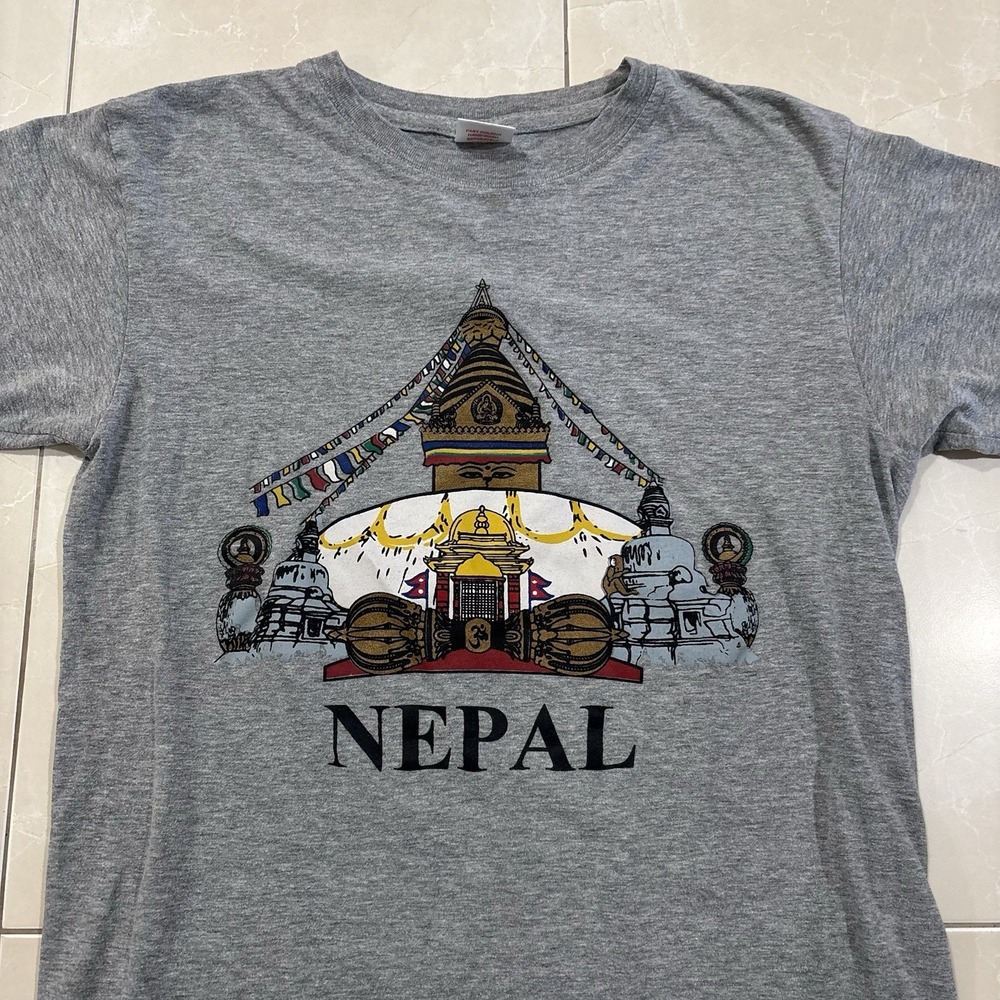 True Vintage T Shirt Nepal Travel Muscle Tee Gray Men's Small 90s Y2¥ Skate Punk
